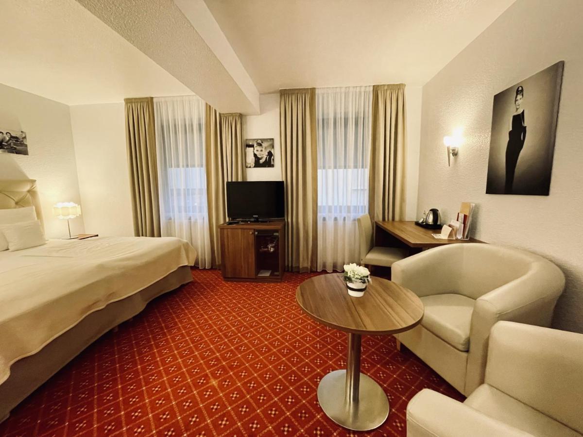Schloss Hotel Herborn Luaran gambar